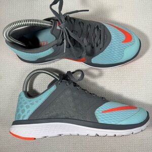 Nike FS Lite Run 3 Running Sneakers, Women’s size 6